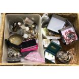 A box containing costume jewellery. Est. £20 - £30