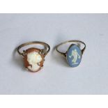 Two gold mounted cameo rings. Approx. 4 grams. Est