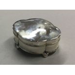 An Edwardian silver ring box of shaped form. Birmi