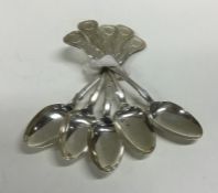 A set of five Kings' pattern silver teaspoons. App