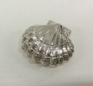 A novelty silver box in the form of an oyster. App