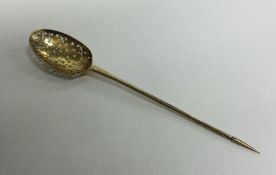 A good quality silver gilt mote spoon, the bowl pi