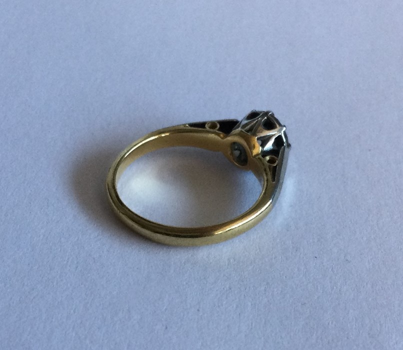 A diamond single stone ring in two colour 18 carat - Image 2 of 3