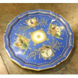 An attractive blue gilded serving dish. Approx. 28
