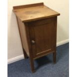 A solid oak single drawer bedside cabinet. Est. £2