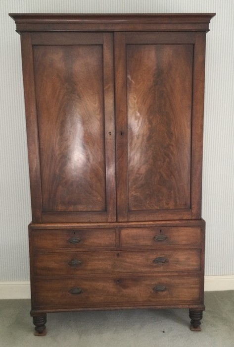 A good tall early Victorian four drawer linen pres - Image 2 of 2