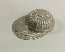 A good unusual silver caddy spoon in the form of a