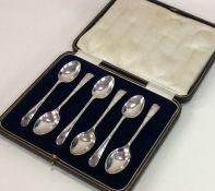 A good set of six silver teaspoons. Sheffield 1923