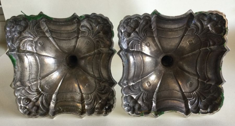 A good matched pair of George III cast silver cand - Image 2 of 2