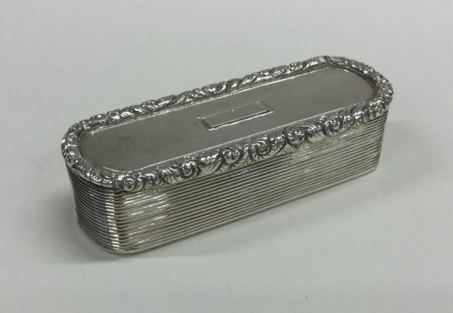 A good heavy oval George III silver snuff box with