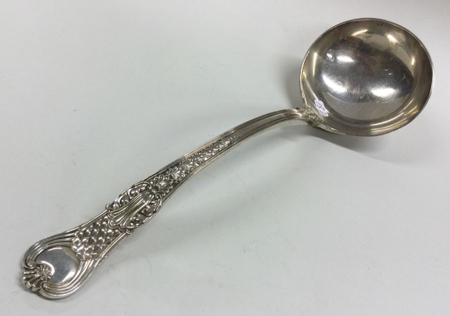 A heavy large Edwardian silver ladle with shell de - Image 2 of 3