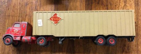 DINKY: A diecast toy articulated lorry. (1)