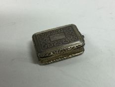 A good Georgian silver vinaigrette with wriggle wo