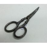 A pair of plain silver mounted scissors. Birmingha