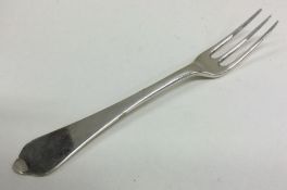 A good dog nose Antique silver three prong fork wi
