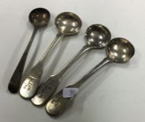 A group of four silver cruet spoons. Approx. 40 gr