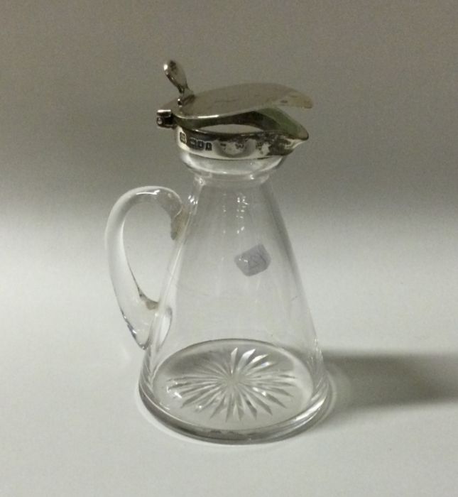 A tapering silver whisky noggin / tot. London 1904