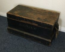 A pine hinged top tool box. Est. £20 - £30.