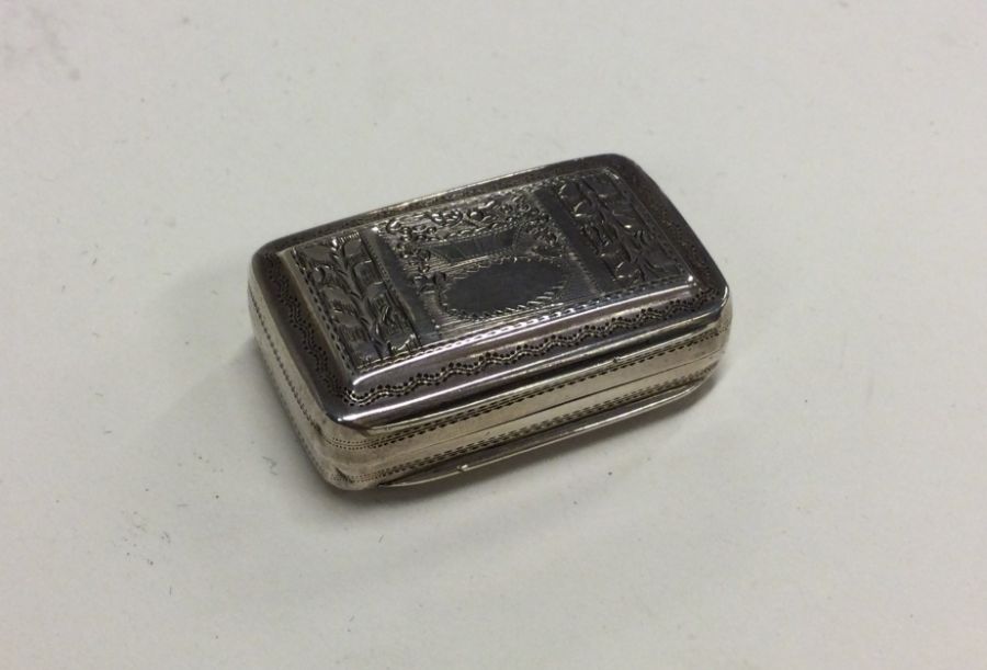 A good Georgian silver hinged top engraved vinaigr - Image 2 of 6