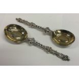 A pair of fine quality Apostle top spoons. London