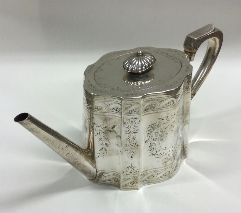 A Victorian silver teapot attractively decorated w - Image 2 of 6