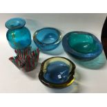 A good collection of Murano glass. Est. £20 - £30.