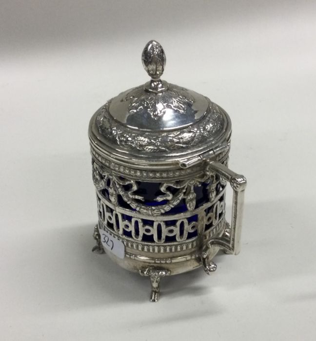 A Continental silver hinged top mustard pot with s - Image 4 of 4