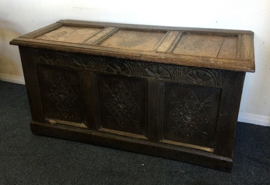 A good Georgian oak carved panelled coffer. Est. £ - Image 2 of 6