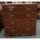 A pine chest of five drawers. Est. £30 - £50.