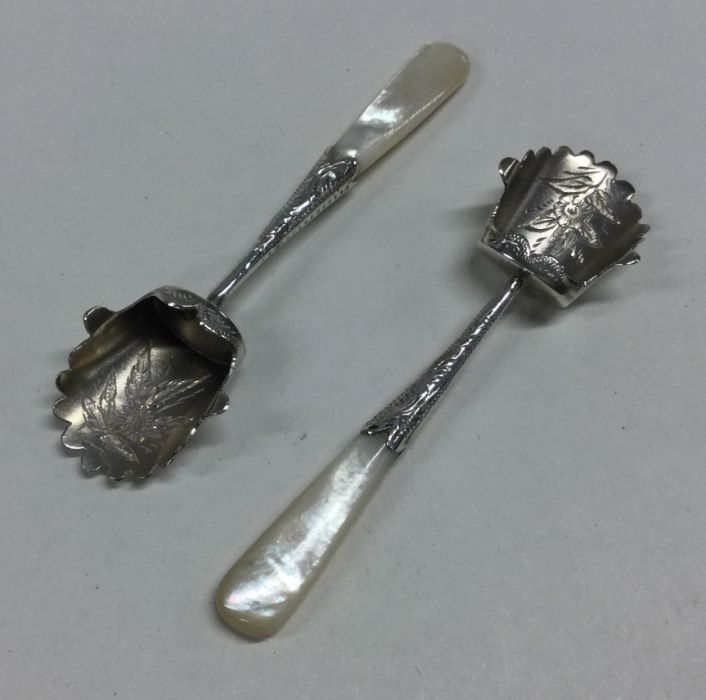 A good pair of attractive silver and MOP caddy sco