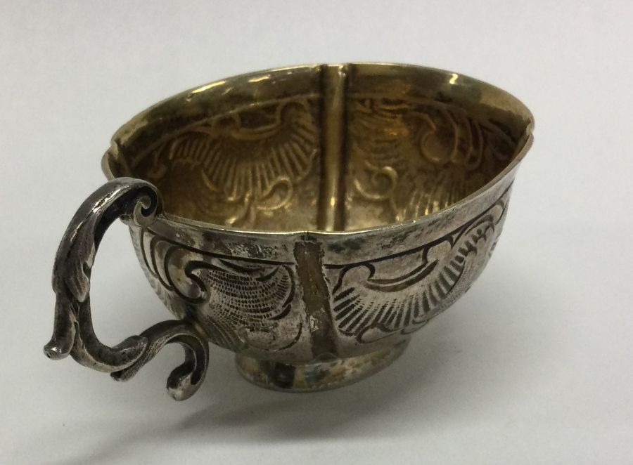 An Antique Continental silver and silver gilt cup - Image 2 of 3