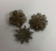 A good group of silver filigree brooches etc. Appr