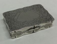 A good Victorian silver hinged top snuff box decor