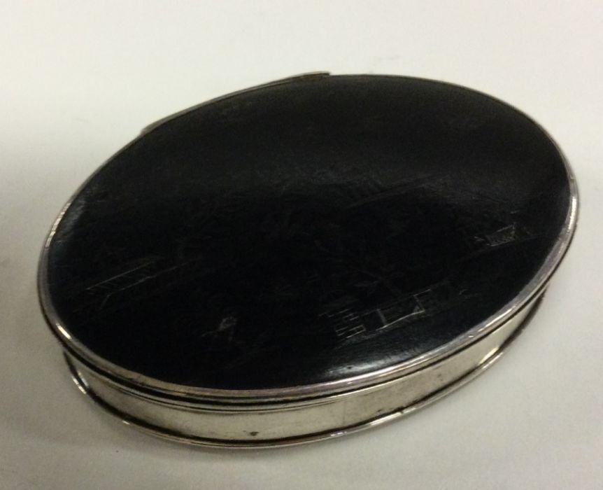 An early Georgian silver and tortoiseshell snuff b - Image 2 of 3