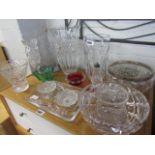 Collection of mixed glassware incl. vases and bowls