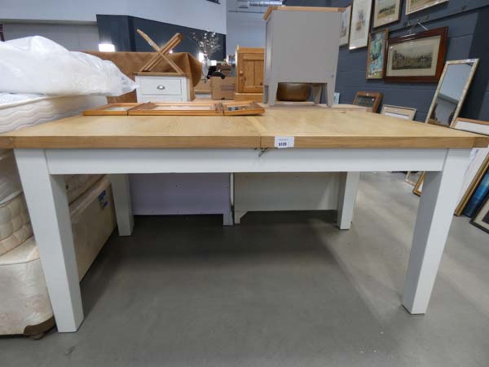 111 - Suffolk White Painted Oak 1.6m Butterfly Extending Table (42)