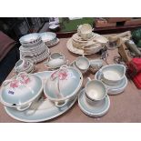 A quantity of floral patterned Susie Cooper crockery