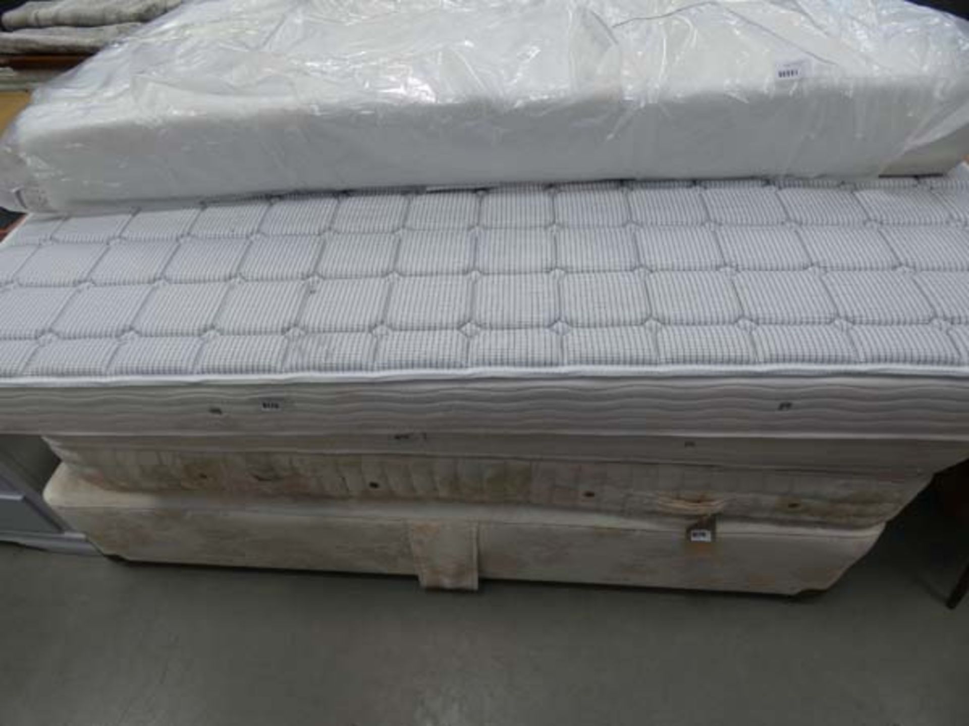 5ft Dormeo memory foam mattress