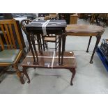 Reproduction mahogany coffee table, plus a nest of 2 tables