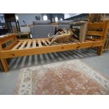 5219 - Pine single bedstead