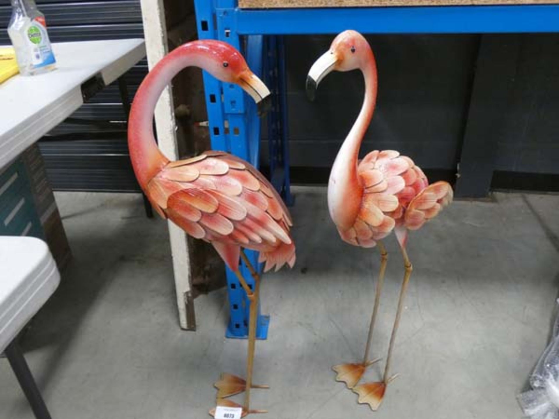 2 metal garden ornamental flamingoes