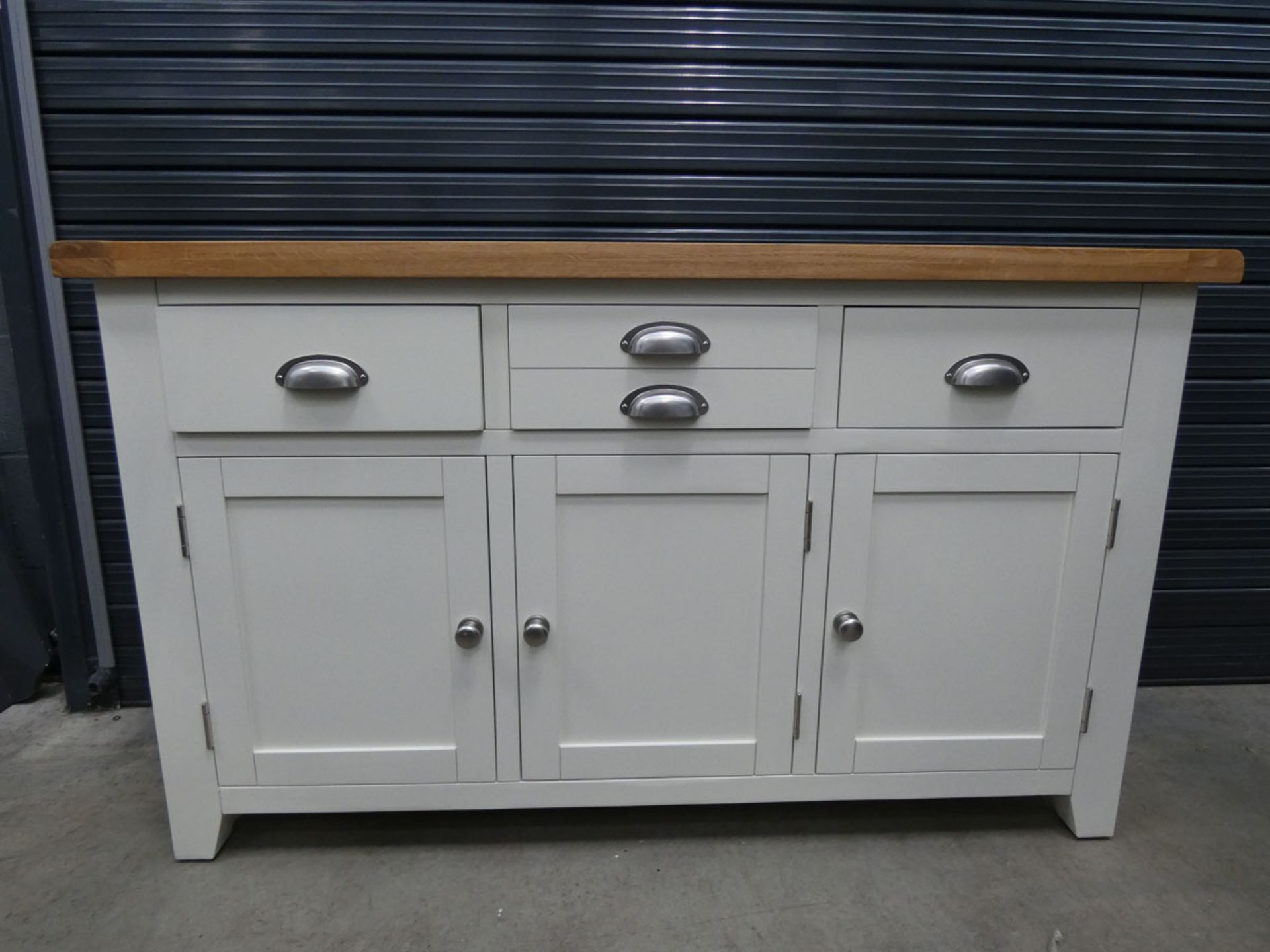 White painted and oak sideboard with 3 drawers and 3 cupboards under (22)