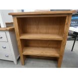 Oak dresser top/open front bookcase (4)