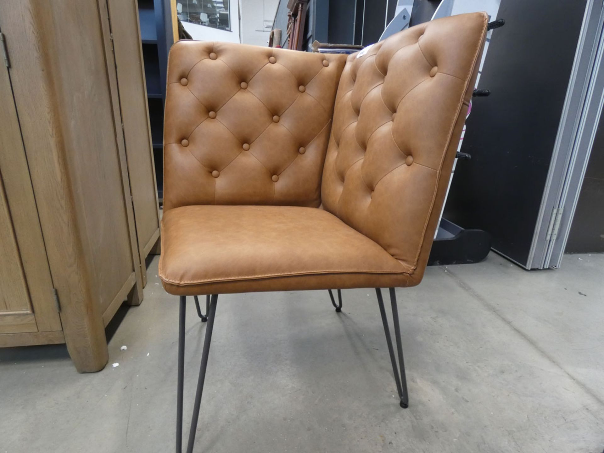 (35) Tan button back corner chair