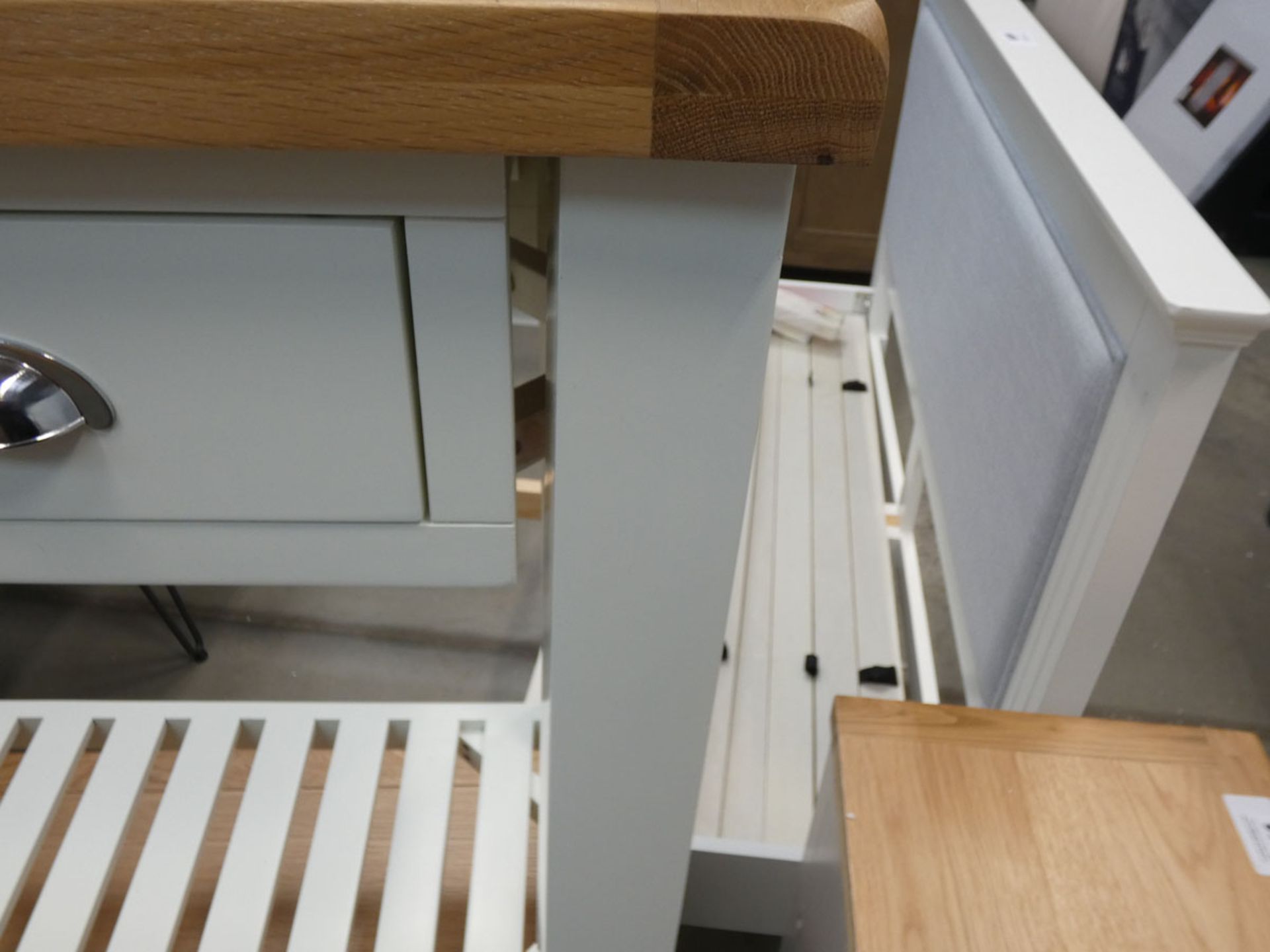 White painted oak hall table with single drawer and shelf under (17) - Image 5 of 5