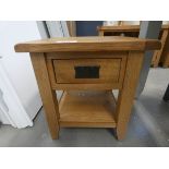 Oak lamp table with shelf under (16)