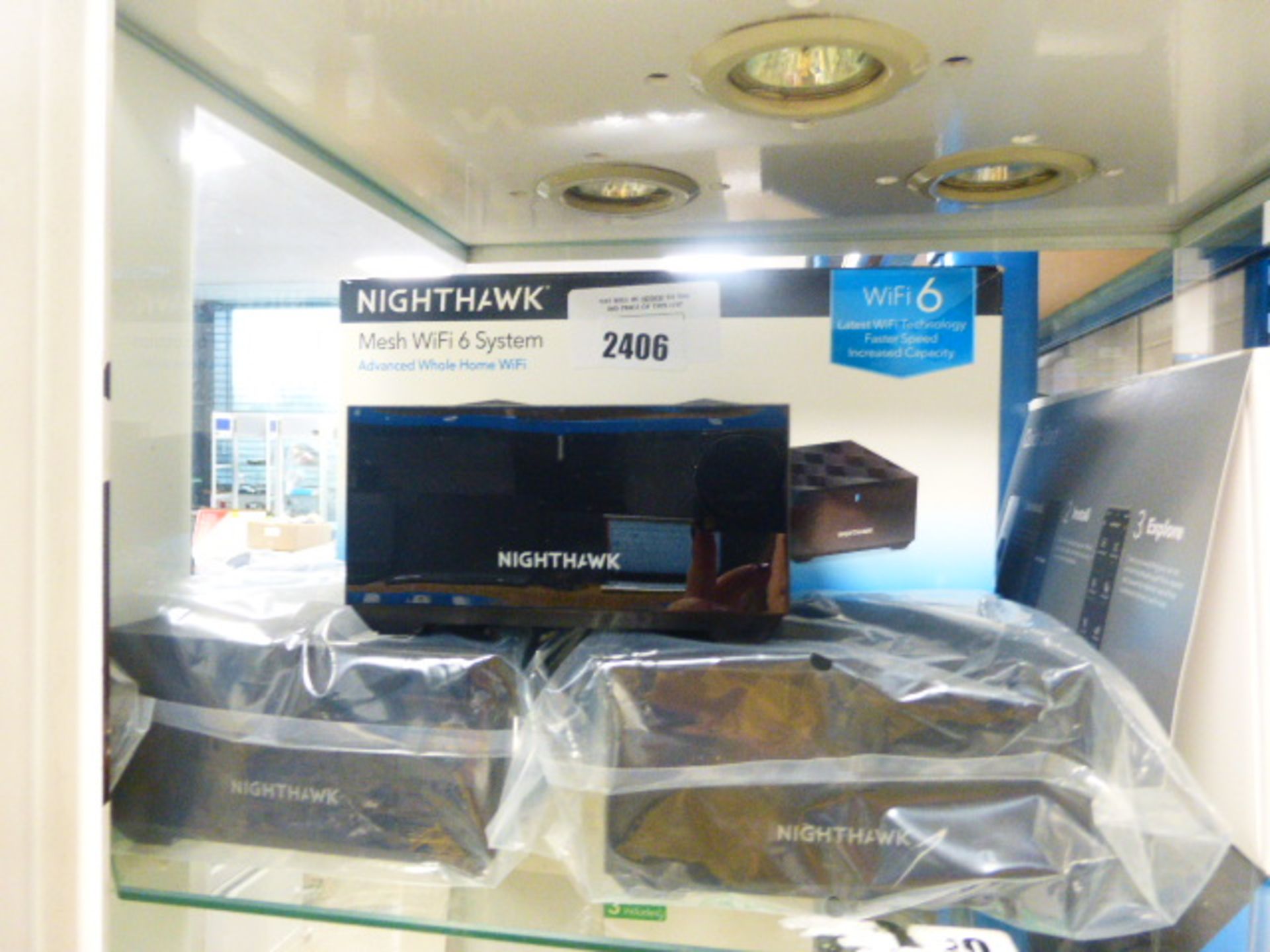 Netgear Nighthawk mesh wifi 6 system with box