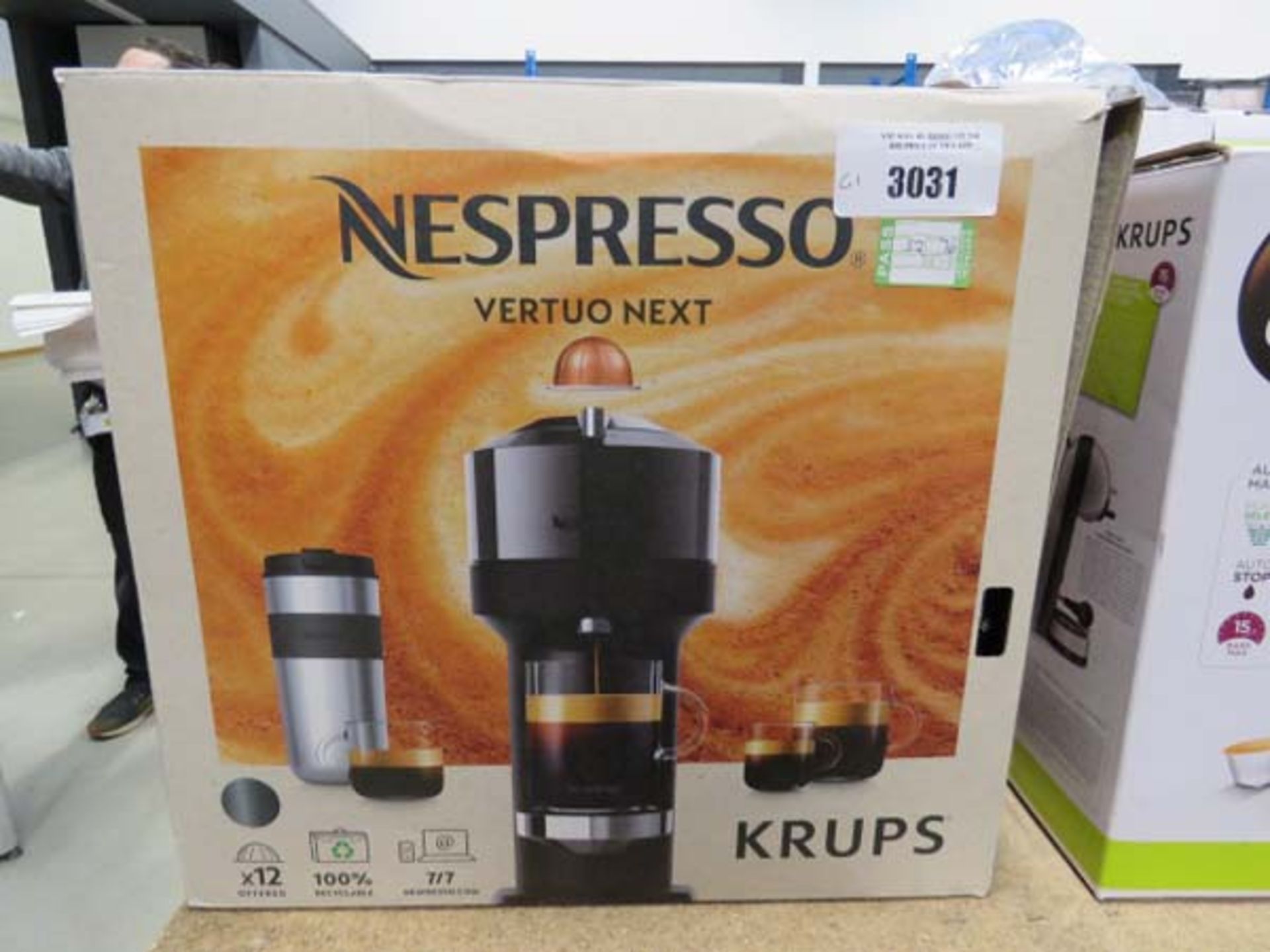 (TN76) Boxed Nespresso KRUPS espresso coffee machine