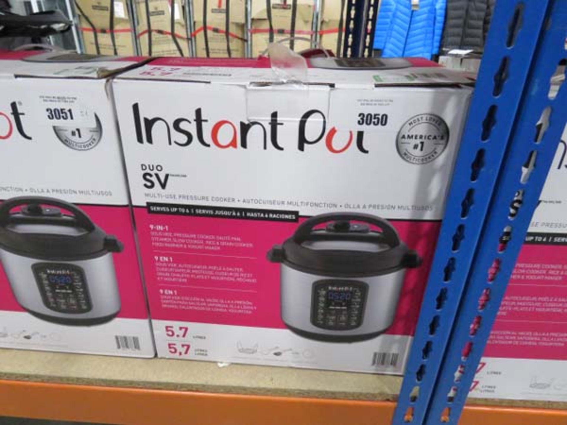 (TN63) Boxed Instant Pot multi use 9-in-1 pressure cooker