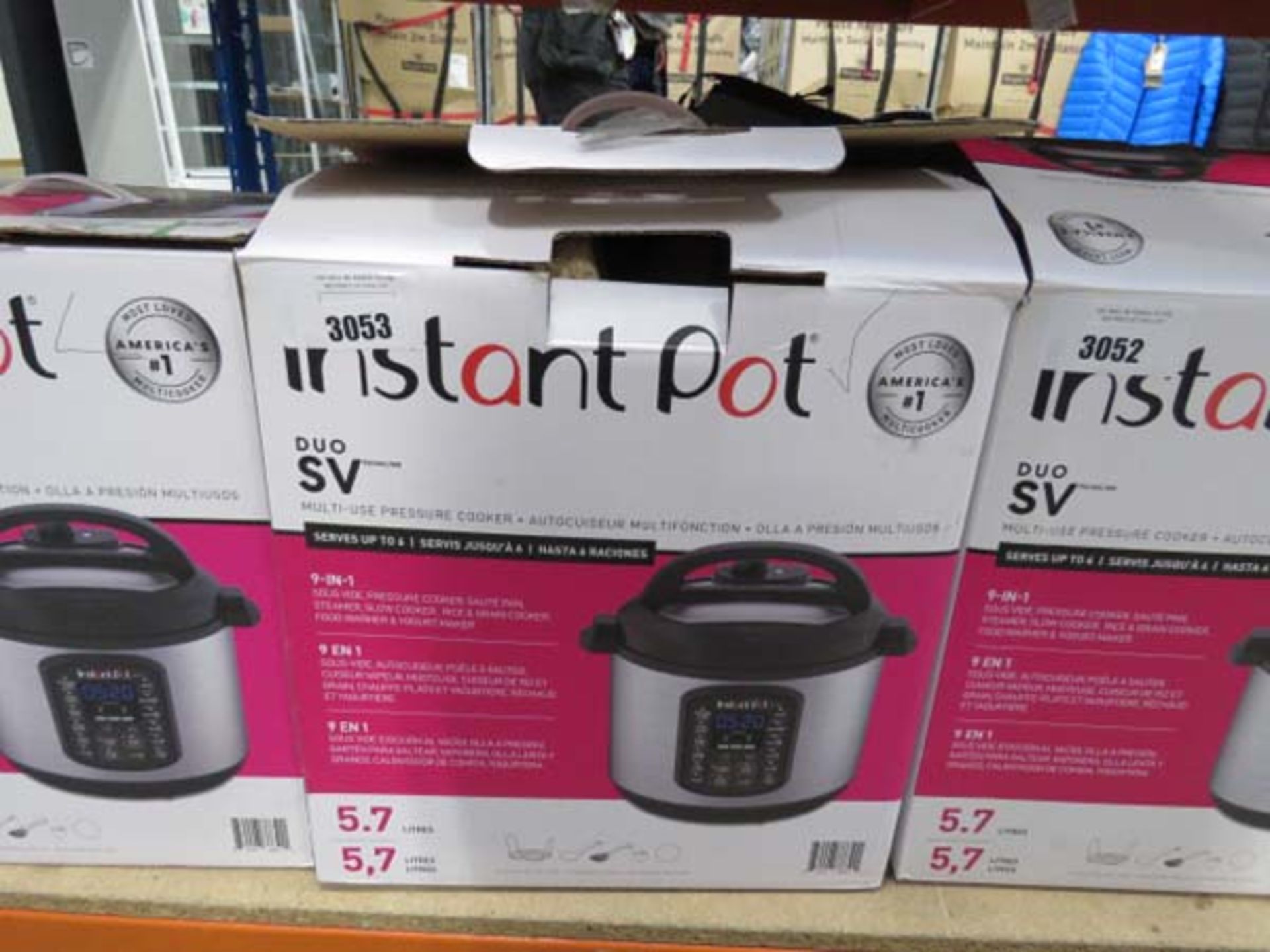 (TN60) Boxed Instant Pot multi use 9-in-1 pressure cooker